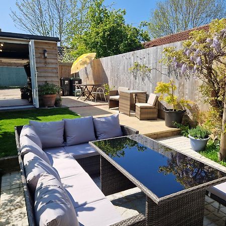The Hideaway - Luxury Townhouse Βίλα Wareham Εξωτερικό φωτογραφία